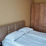 Bella Deluxe *