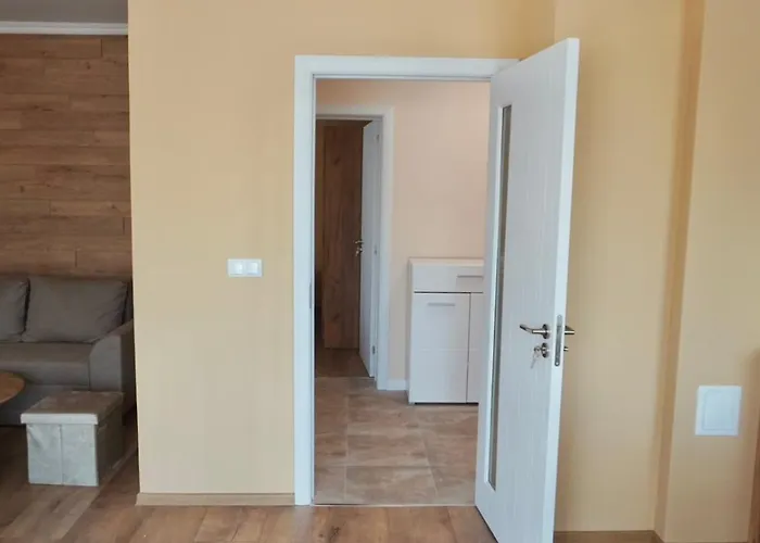 Bella Deluxe Apartman Ravda